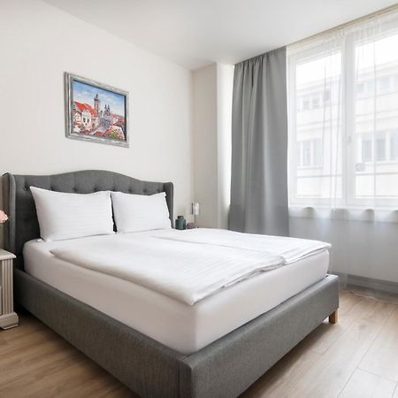 Prague Serenity Suites And Apartments Bagian luar foto